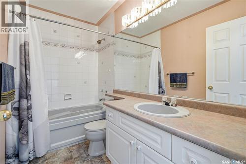 502 Scissons Crescent, Saskatoon, SK - Indoor Photo Showing Bathroom