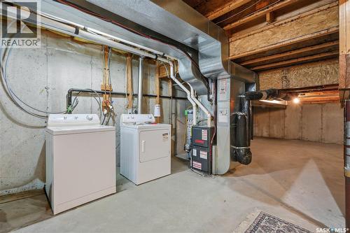 502 Scissons Crescent, Saskatoon, SK - Indoor Photo Showing Laundry Room