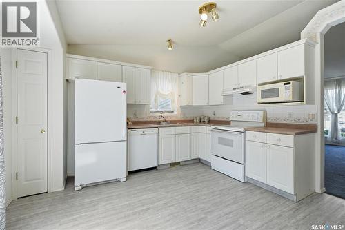 502 Scissons Crescent, Saskatoon, SK - Indoor Photo Showing Kitchen With Double Sink