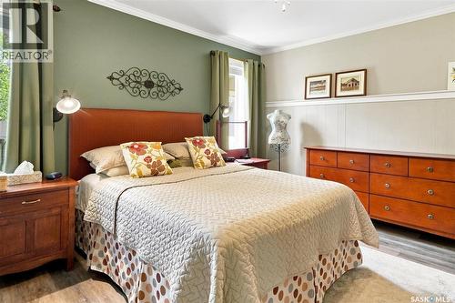 226 Brookdale Crescent, Saskatoon, SK - Indoor Photo Showing Bedroom