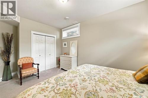 226 Brookdale Crescent, Saskatoon, SK - Indoor Photo Showing Bedroom