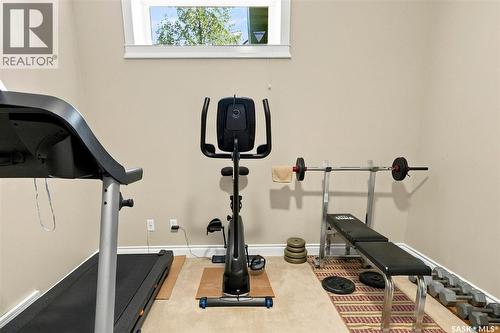 226 Brookdale Crescent, Saskatoon, SK - Indoor Photo Showing Gym Room