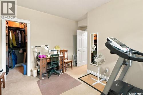 226 Brookdale Crescent, Saskatoon, SK - Indoor Photo Showing Gym Room