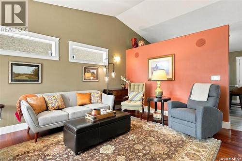 226 Brookdale Crescent, Saskatoon, SK - Indoor Photo Showing Living Room