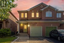 29 LONESTAR CRESCENT  Brampton, ON L7A 2H9