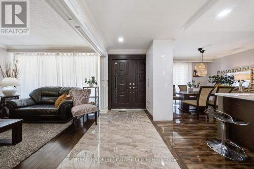 21 Kendleton Drive, Toronto, ON - Indoor Photo Showing Living Room