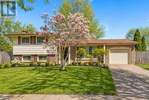 74 MACOOMB DRIVE  Welland, ON L3C 5T9