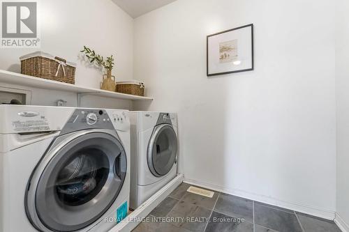 2nd floor laundry - 10 Westwinds Place, Ottawa, ON - Indoor Photo Showing Laundry Room
