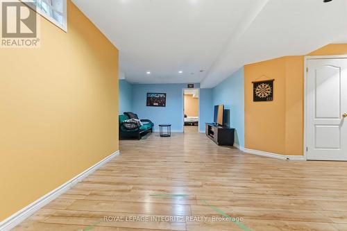 large rec room - 10 Westwinds Place, Ottawa, ON - Indoor Photo Showing Other Room