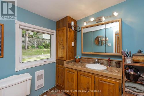 216 Green Road, Callander, ON - Indoor Photo Showing Bathroom
