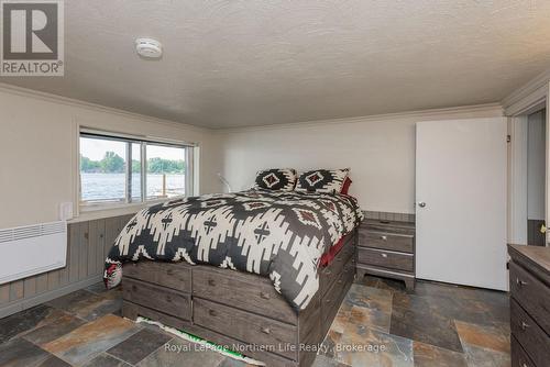 216 Green Road, Callander, ON - Indoor Photo Showing Bedroom