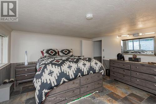 216 Green Road, Callander, ON - Indoor Photo Showing Bedroom