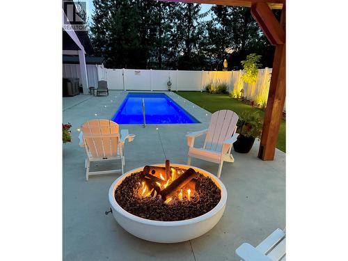 1217 Mcphee Road, Castlegar, BC - Outdoor With In Ground Pool With Backyard