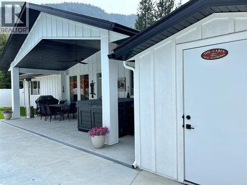 1217 Mcphee Road, Castlegar, BC - Outdoor