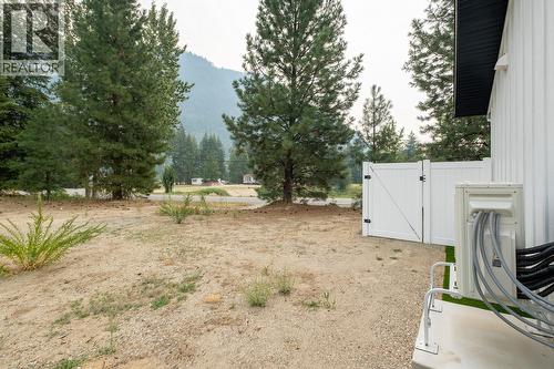 1217 Mcphee Road, Castlegar, BC - Outdoor
