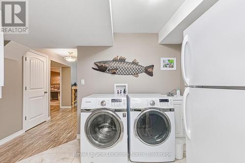 7 Kayla Crescent, Collingwood, ON - Indoor Photo Showing Laundry Room