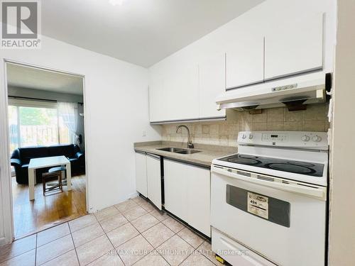 24 - 71 CASS AVENUE , Toronto, Ontario M1T 3P8 4