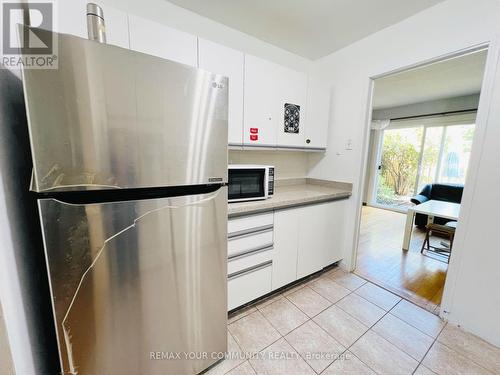24 - 71 CASS AVENUE , Toronto, Ontario M1T 3P8 5
