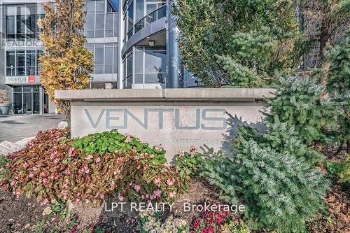 812 - 181 VILLAGE GREEN SQUARE , Toronto, Ontario M1S 0K6 2