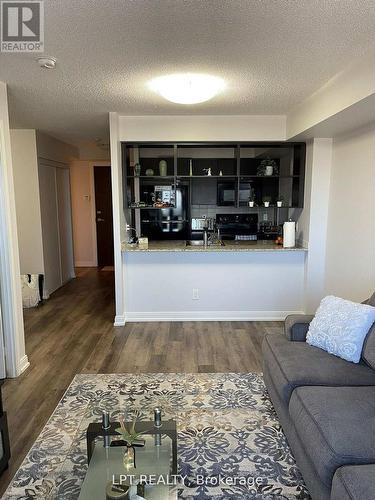 812 - 181 VILLAGE GREEN SQUARE , Toronto, Ontario M1S 0K6 4