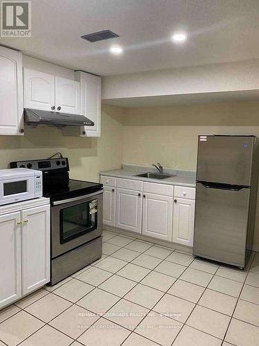 BSMT - 1 ROYAL GALA CRESCENT , Richmond Hill, Ontario L4S 1Y6 2