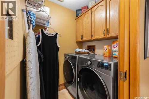 3603 Selinger Crescent, Regina, SK - Indoor Photo Showing Laundry Room