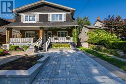 338 KENILWORTH AVENUE  Toronto, ON M4L 3S8