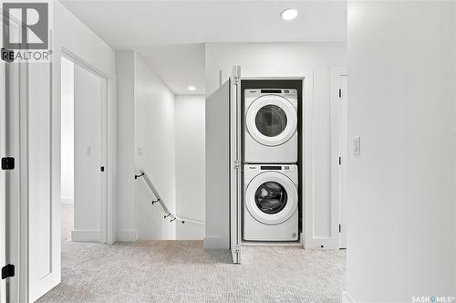 115 Rosewood Boulevard E, Saskatoon, SK - Indoor Photo Showing Laundry Room