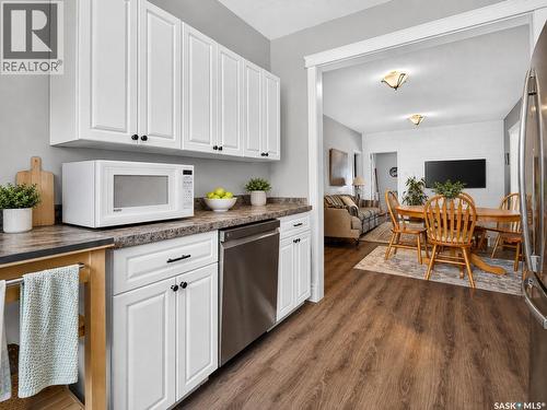 892 Elgin Avenue, Moose Jaw, SK - Indoor Photo Showing Kitchen
