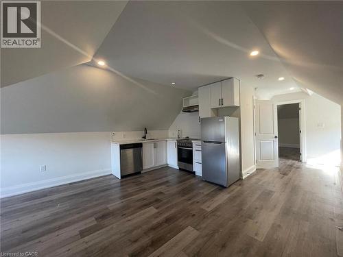 507 Wilson Street, Hamilton, ON - Indoor Photo Showing Kitchen