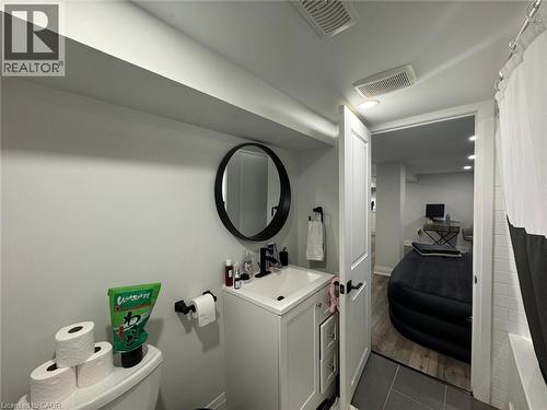 507 Wilson Street, Hamilton, ON - Indoor Photo Showing Other Room