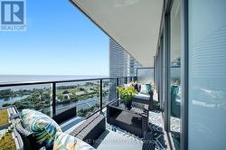 2605 - 70 ANNIE CRAIG DRIVE  Toronto, ON M8V 0G2