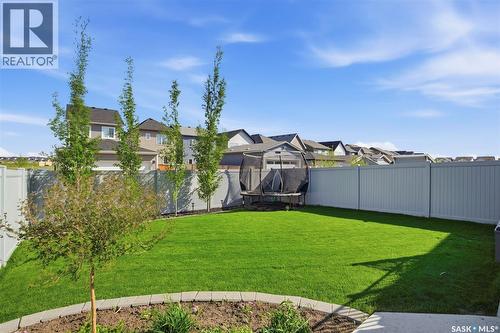 250 Skopik Crescent, Saskatoon, SK - Outdoor