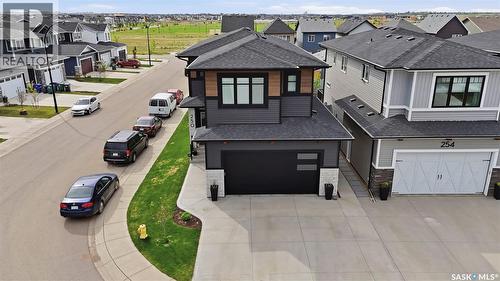 250 Skopik Crescent, Saskatoon, SK - Outdoor With Facade