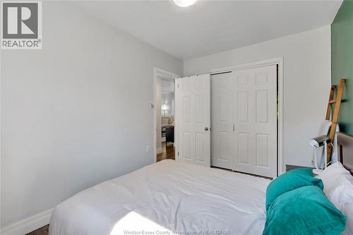 1667 Aubin, Windsor, ON - Indoor Photo Showing Bedroom
