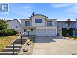 913 GREYSTONE Crescent Kamloops, BC V1S 1K7