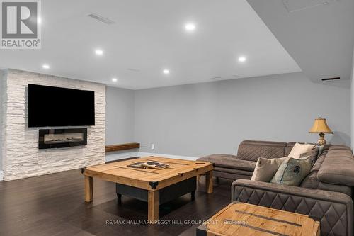 1814 Quantz Crescent, Innisfil, ON - Indoor