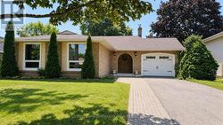 2255 URWIN CRESCENT Oakville, ON L6L 2T3