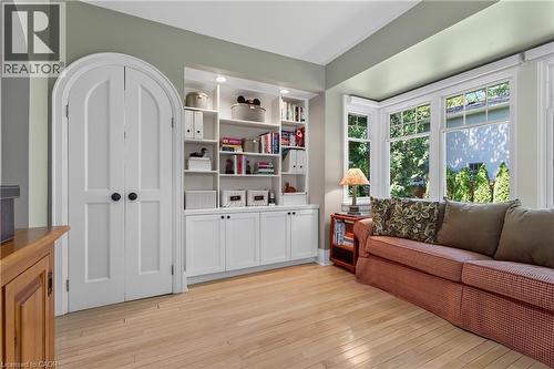 1391 Queen Victoria Avenue, Mississauga, ON - Indoor