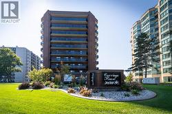 3663 Riverside DRIVE East Unit# 207 Windsor, ON None
