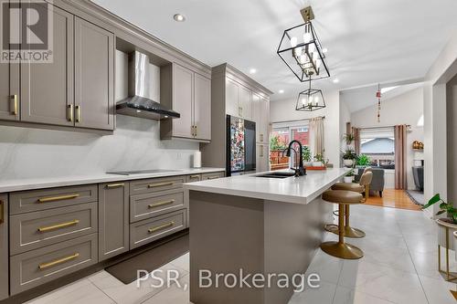 5183 Oscar Peterson Boulevard, Mississauga, ON - Indoor Photo Showing Kitchen With Upgraded Kitchen