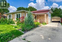 46 Turner DRIVE Sarnia, ON N7S 4L2