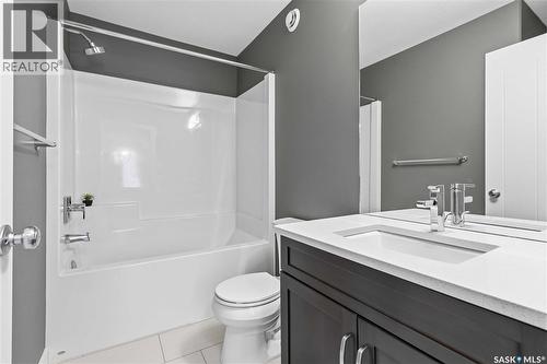 139 Dagnone Lane, Saskatoon, SK - Indoor Photo Showing Bathroom