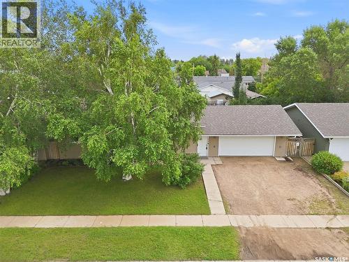 418 North Railway Street, Warman, SK - Outdoor