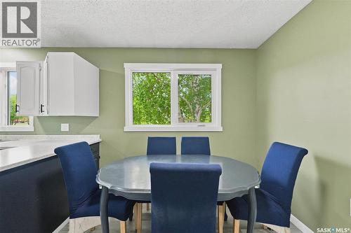 418 North Railway Street, Warman, SK - Indoor Photo Showing Dining Room