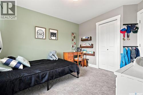 575 Childers Crescent, Saskatoon, SK - Indoor Photo Showing Bedroom