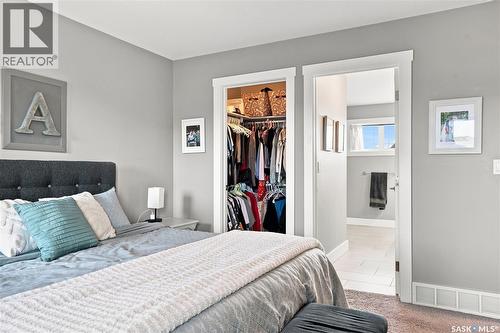 575 Childers Crescent, Saskatoon, SK - Indoor Photo Showing Bedroom