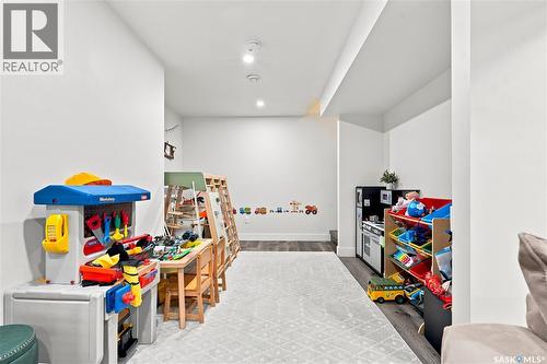 575 Childers Crescent, Saskatoon, SK - Indoor