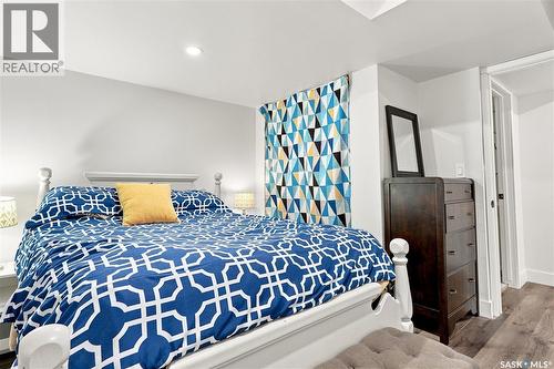 575 Childers Crescent, Saskatoon, SK - Indoor Photo Showing Bedroom