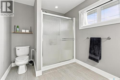 575 Childers Crescent, Saskatoon, SK - Indoor Photo Showing Bathroom
